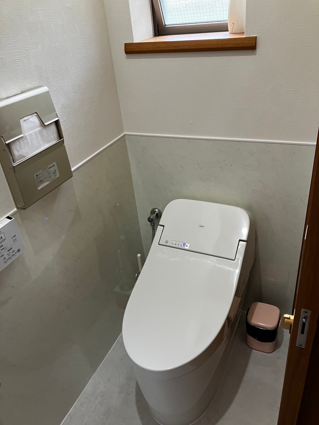 LINE_ALBUM_うめいクリニックトイレ改修工事_240726_1